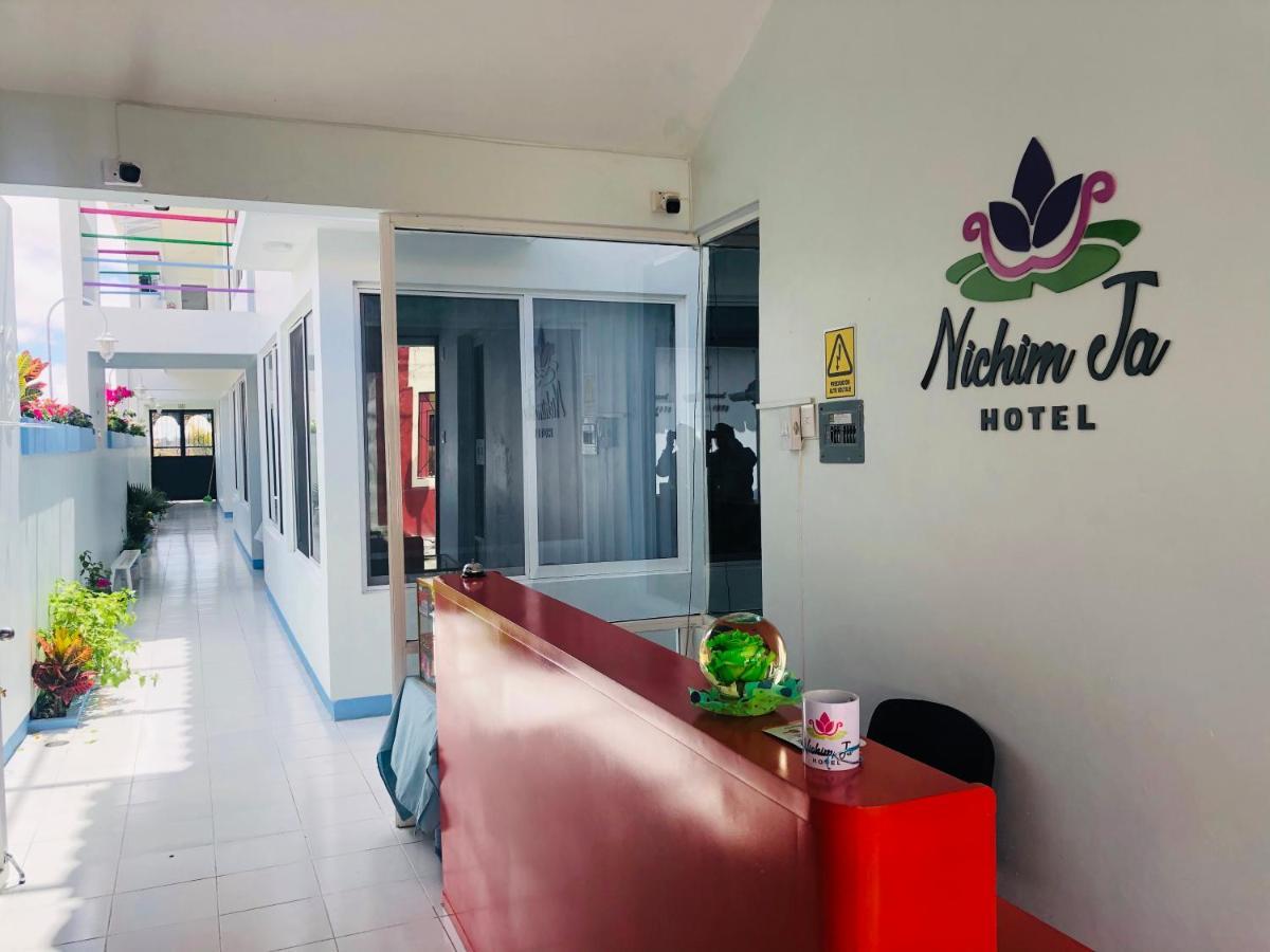 Hotel Nichim Ja 科米坦德多明格斯 外观 照片